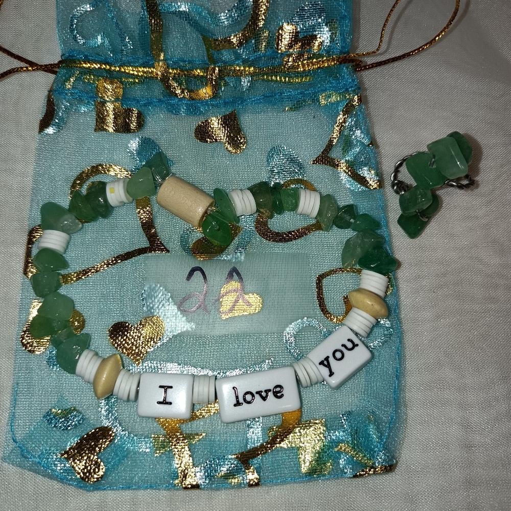 Green "I LOVE YOU" beaded bracelet/ring set